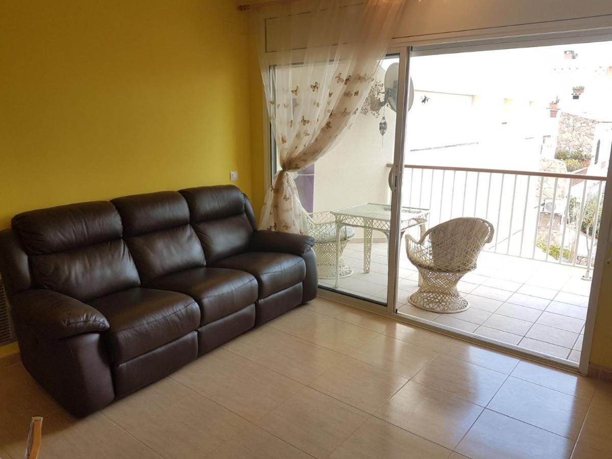 Magnifico Apartamento Junto Al Canal Principal. Емпуриабрава Екстериор снимка
