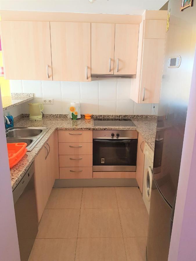 Magnifico Apartamento Junto Al Canal Principal. Емпуриабрава Екстериор снимка